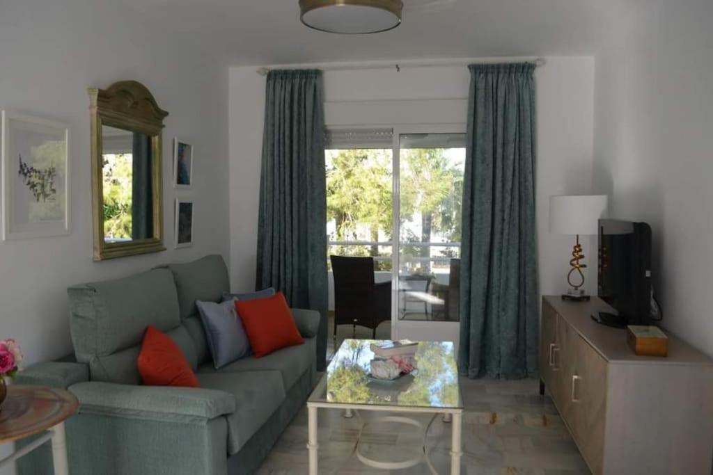 Love Rent4 Malaga Yolamar Benalmadena Exterior photo