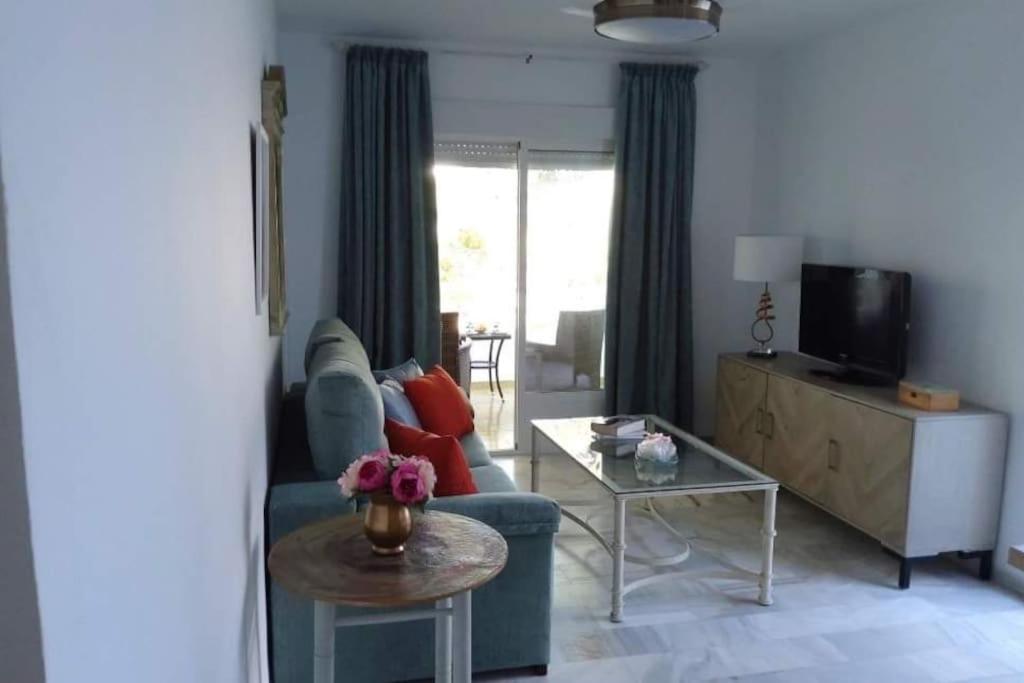 Love Rent4 Malaga Yolamar Benalmadena Exterior photo